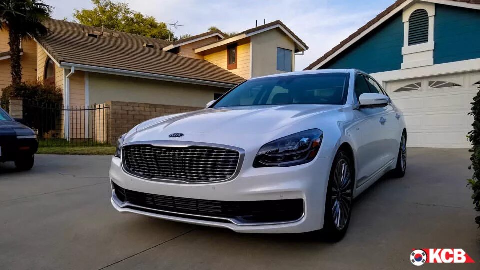 Киа к 9 фото The 2019 Kia K900 May Be The Best Full Size Luxury Sedan - If You Can Look Past 