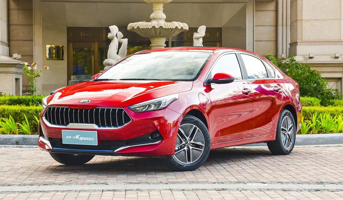 Киа к3 2019 фото Седан Kia K3 PHEV, или Как Cerato стал гибридом - Авторевю