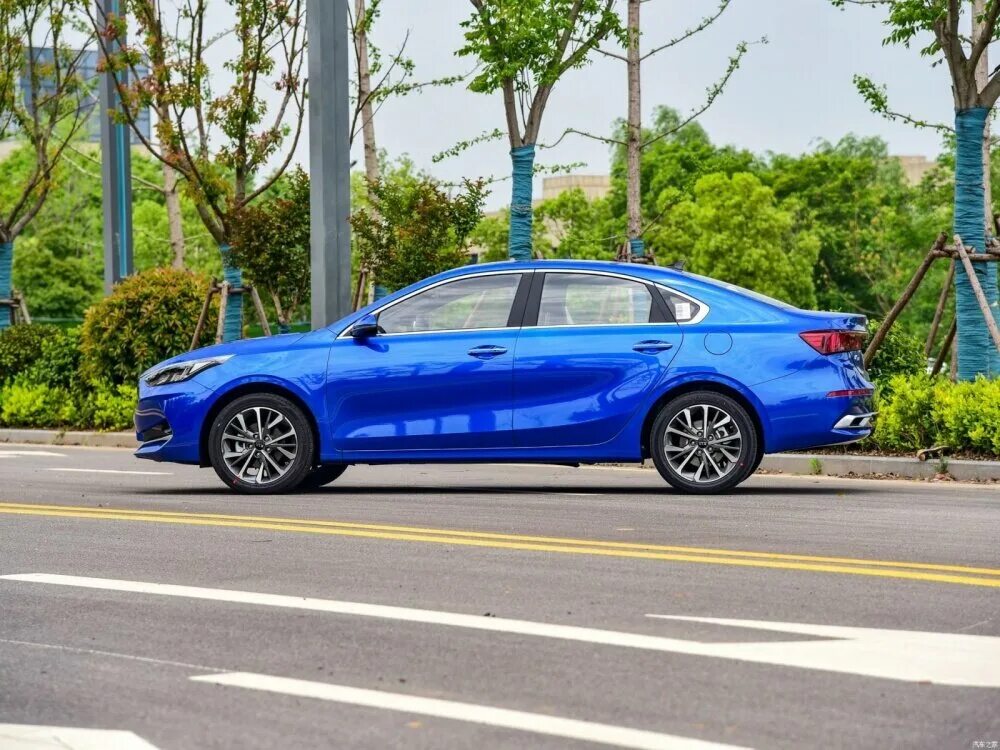 Киа к3 фото Kia Cerato 2021 близнец Kia K3! Как будет выглядеть новинка для России? The Auto