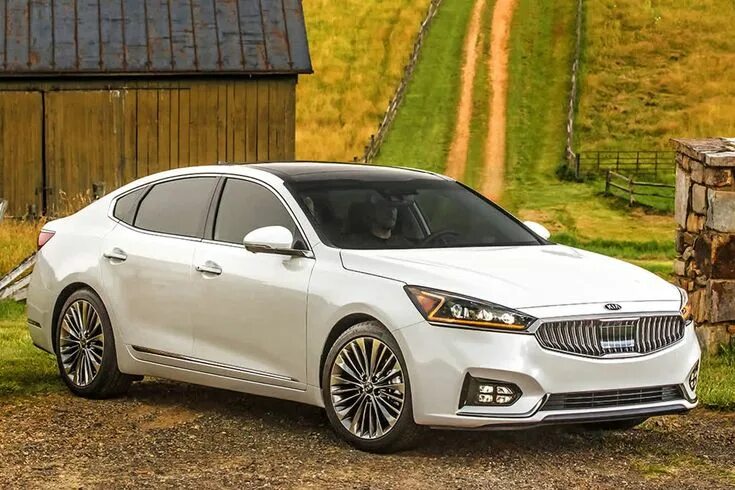 Киа каденза фото If you are currently searching for a full-sized family sedan that will fit into 