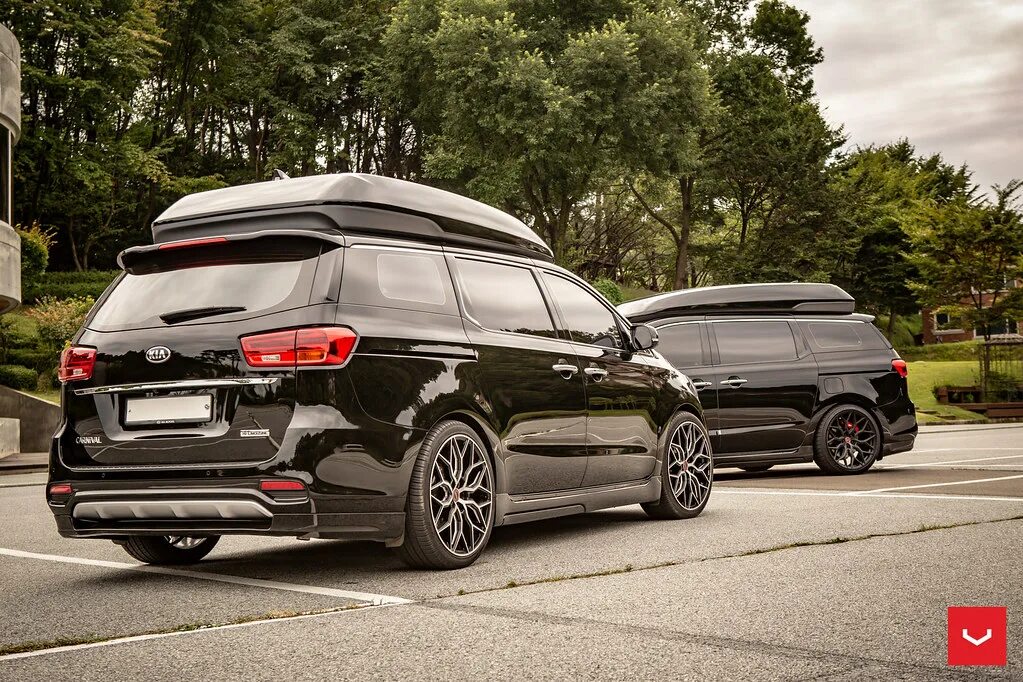 Киа карнивал чип тюнинг Kia Sedona - Hybrid Forged Series - HF-2 - © Vossen Wheels. Flickr