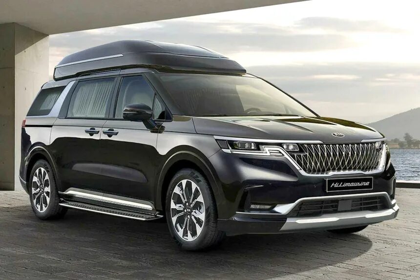 Киа карнивал лимузин фото Минивэн KIA Carnival превратился в роскошный Hi Limousine с высокой крышей