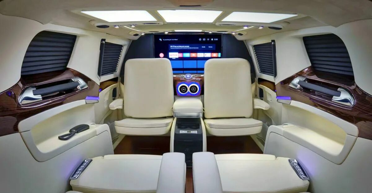 Киа карнивал лимузин фото DC2 lounge for the Kia Carnival takes luxury to the next level