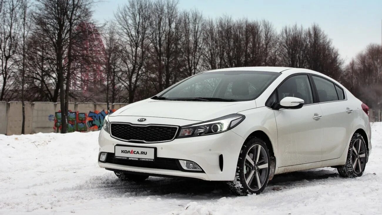 Киа керата фото Тест-драйв KIA Cerato: Всем стабильность