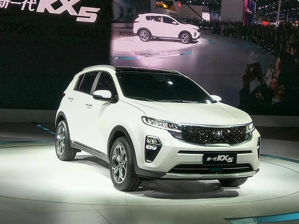 Киа кх5 фото В Китае продемонстрировали салон рестайлингового Kia KX5 - Auto.pub