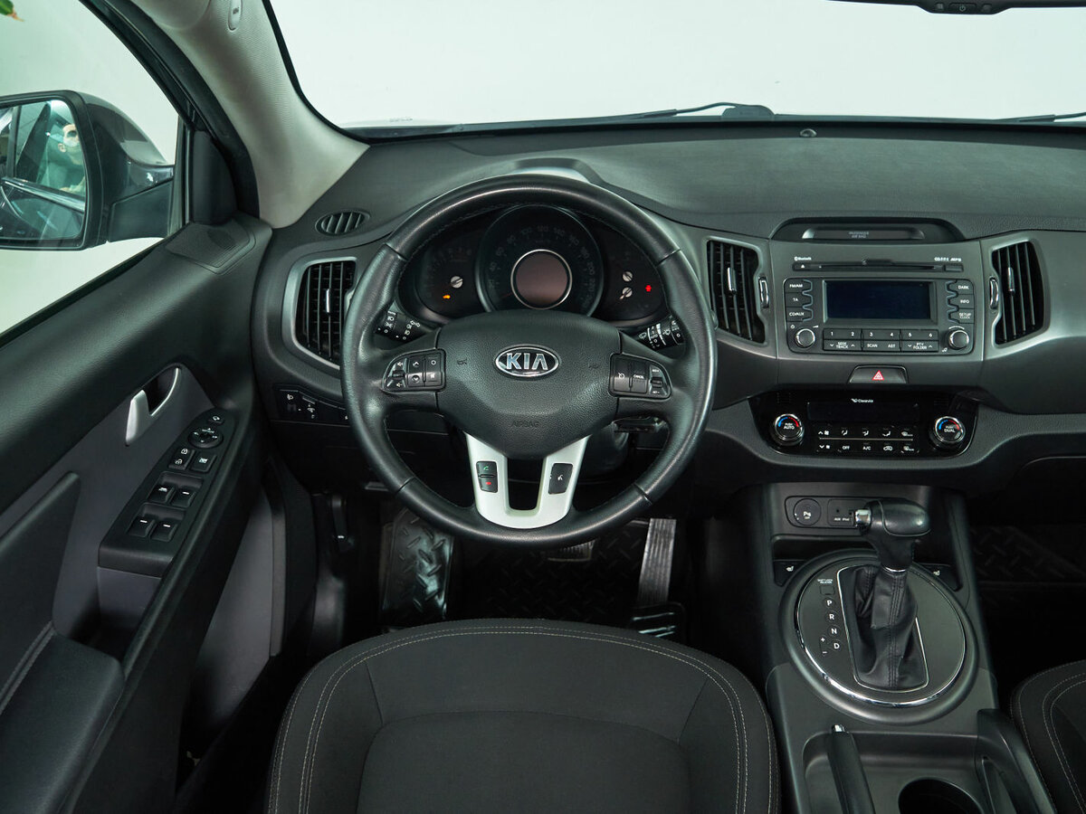 Киа комфорт фото Купить б/у Kia Sportage III 2.0 AT (150 л.с.) бензин автомат в Москве: серый Киа