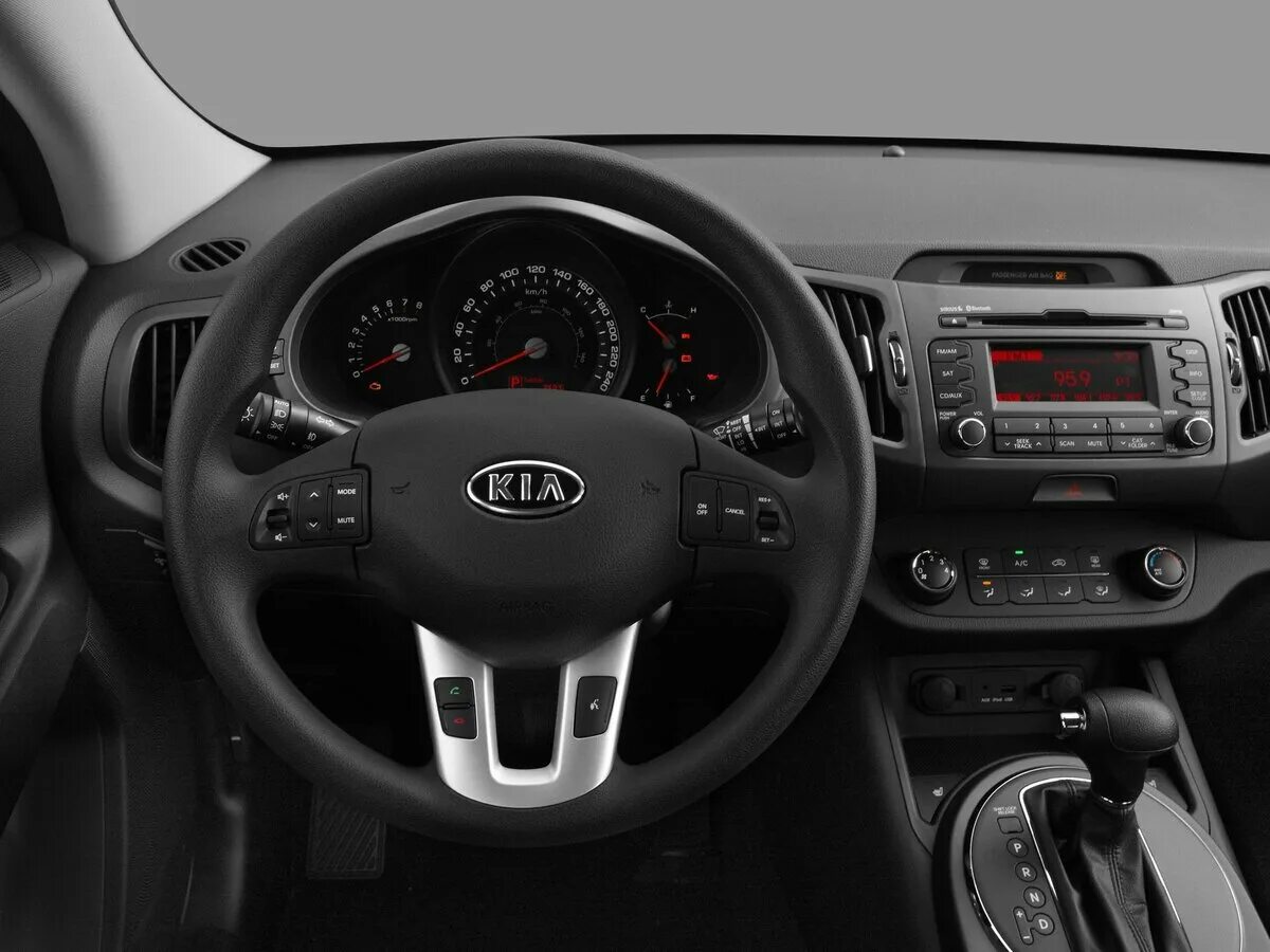 Киа комфорт фото Купить б/у Kia Sportage III 2.0 AT (150 л.с.) 4WD бензин автомат в Брянске: белы