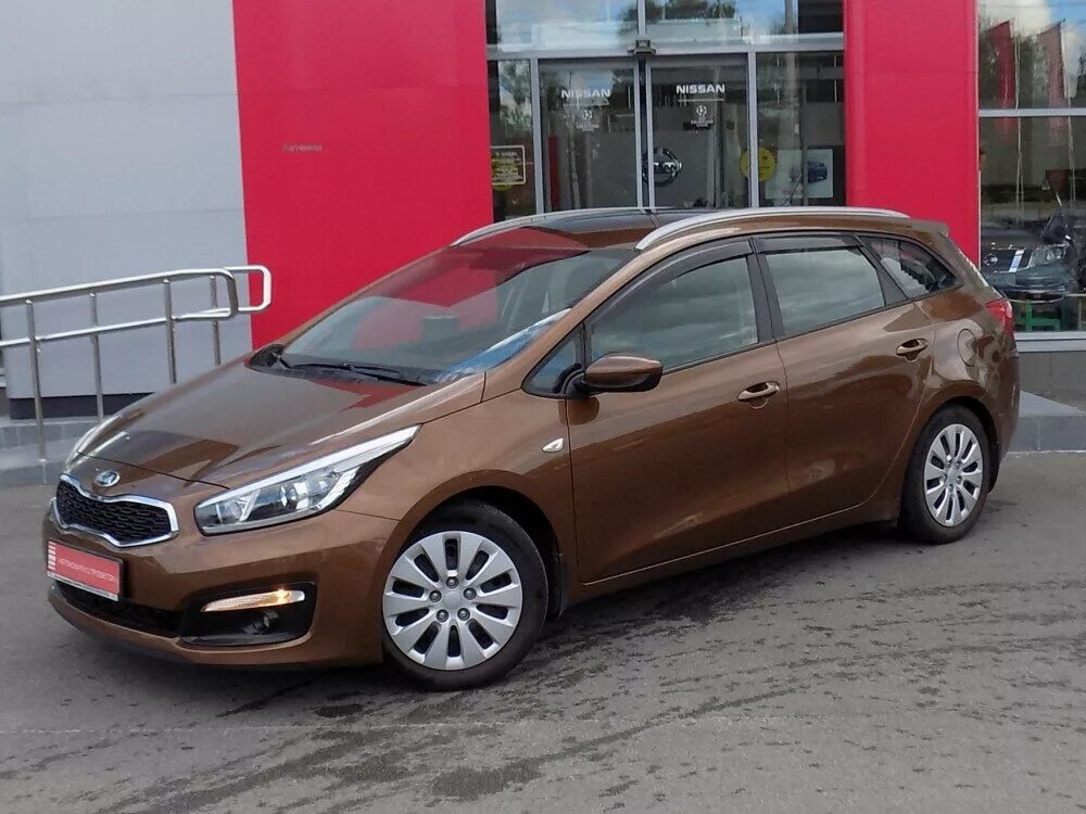 Киа коричневая фото Купить б/у Kia Ceed II Рестайлинг 1.6 AT (130 л.с.) бензин автомат в Брянске: ко