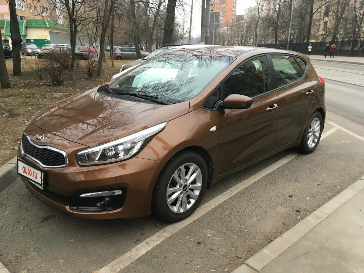 Киа коричневая фото Купить б/у Kia Ceed II Рестайлинг 1.6 AT (130 л.с.) бензин автомат в Москве: кор