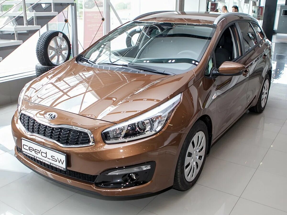 Киа коричневая фото Купить новый Kia Ceed II Рестайлинг 1.6 AT (130 л.с.) бензин автомат в Москве: к