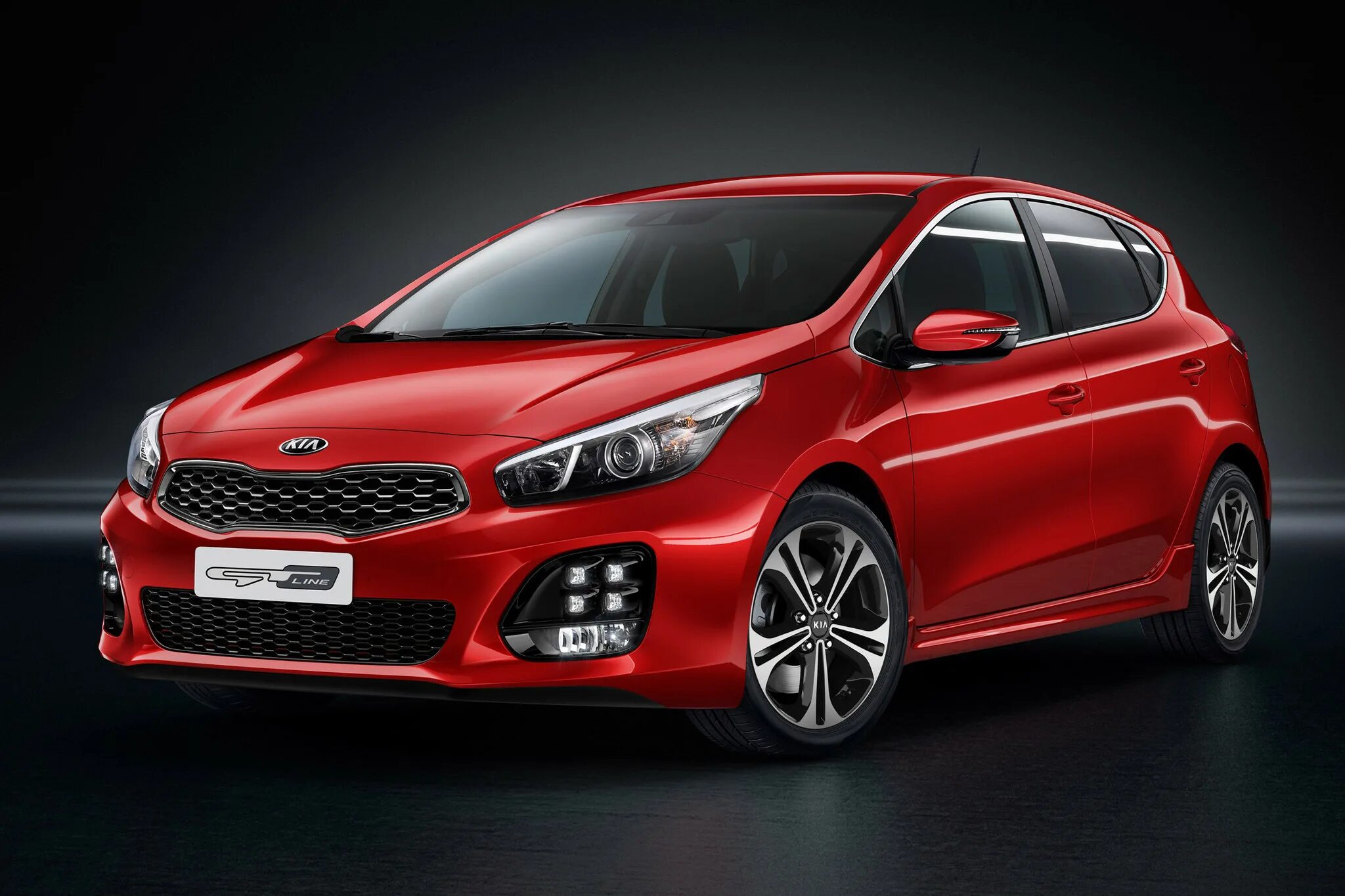 Киа красивые фото Обновленный Kia cee’d получил новые мотор и КП