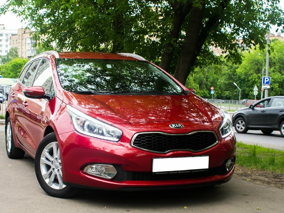 Киа красная фото Купить б/у Kia Ceed II 1.6 AT (129 л.с.) бензин автомат в Москве: красный Киа Си