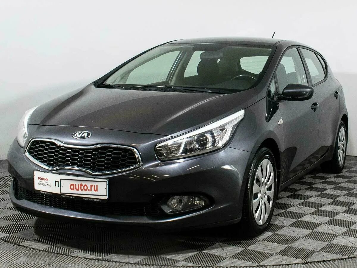 Киа крид фото Купить б/у Kia Ceed II 1.4 MT (100 л.с.) бензин механика в Тюмени: чёрный Киа Си