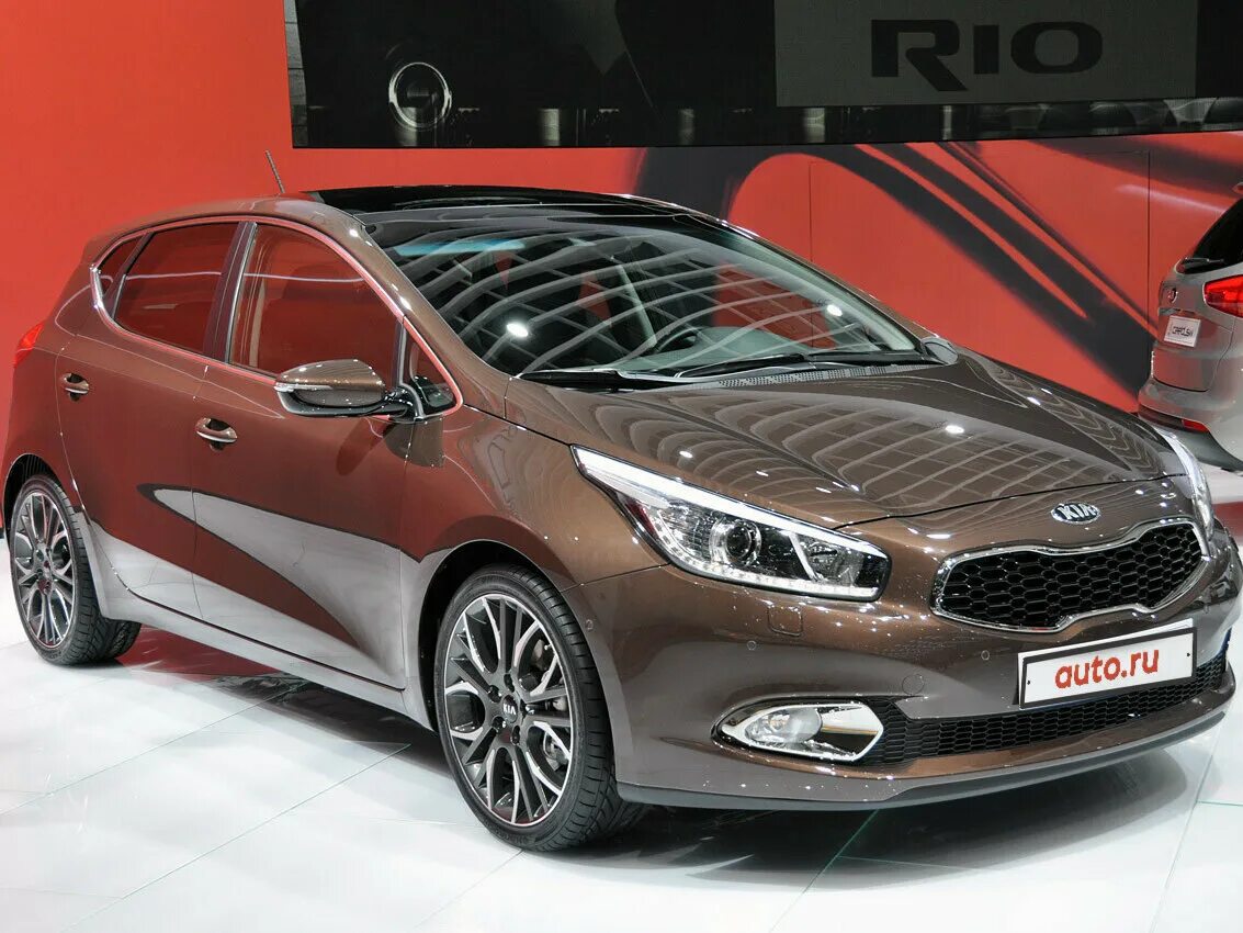 Киа крид фото Купить б/у Kia Ceed II 1.6 AT (129 л.с.) бензин автомат в Ногинске: коричневый К