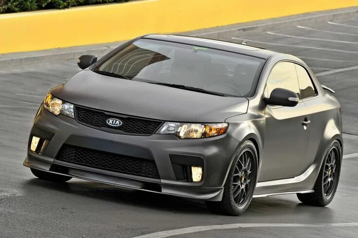 Киа купе тюнинг Details here https://dantuckerautos.com/lovely-kia-fortr/ in 2020 Kia forte, Kia