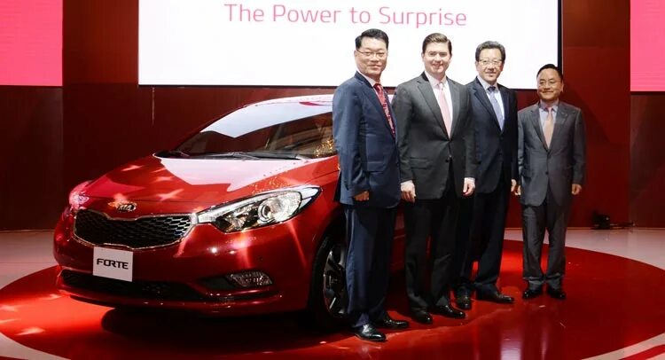 Киа моторс фото Kia Officially Enters Mexican Market With Forte Sedan, Sportage and Sorento Cars