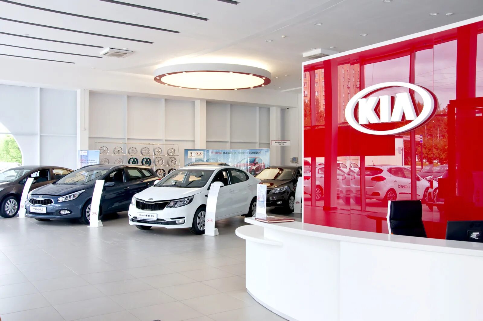 Киа моторс фото Временно не работает: Kia КарсАвто, автосалон, Санкт-Петербург, проспект Юрия Га