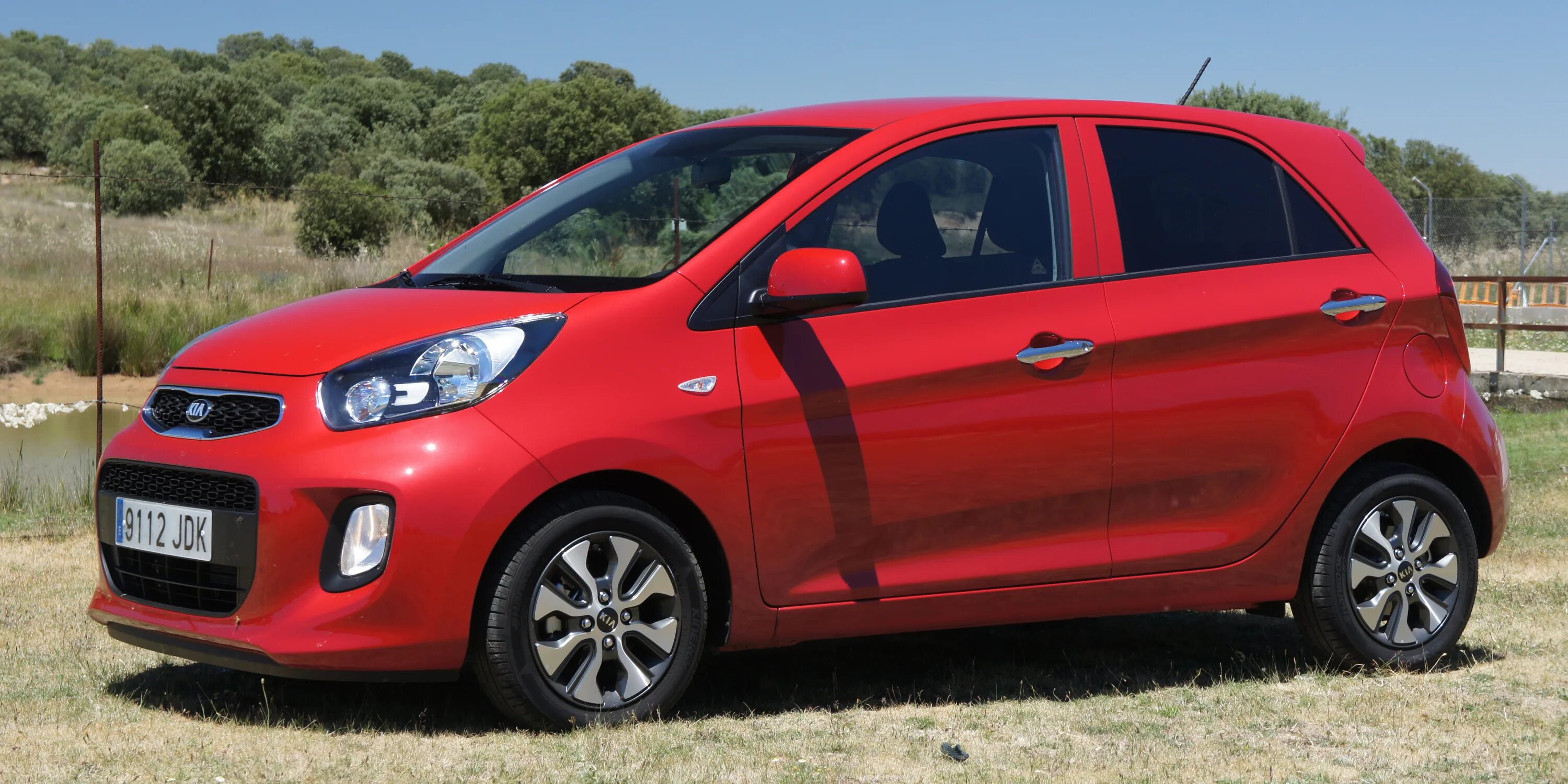 Киа пиканта фото Prueba Kia Picanto 1.0 CVVT 66 CV X-Tech: Algo más que un leve lavado de cara, a
