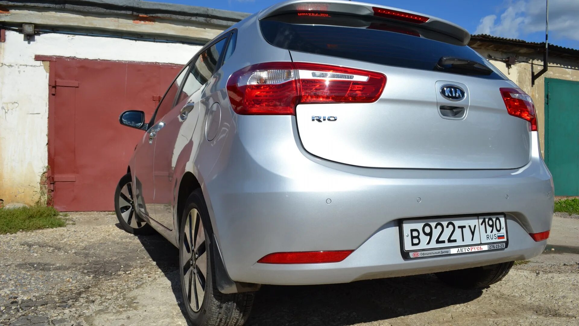 Киа р 10 фото KIA Rio (3G) 1.6 бензиновый 2012 R10 на DRIVE2