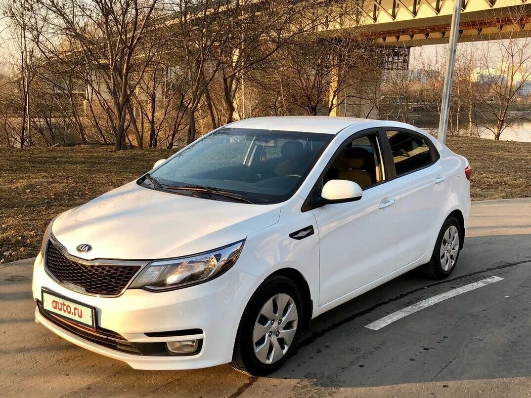 Киа рио 11 года фото Купить б/у Kia Rio III Рестайлинг 1.4 MT (107 л.с.) бензин механика в Москве: бе