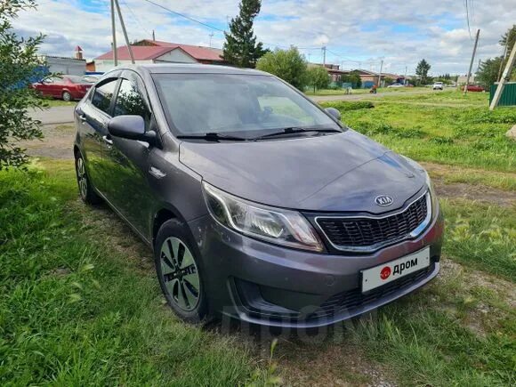 Киа рио 12 года фото Купить Kia Rio 12 г.в. в Омске, Автомобиль куплен в 2015 году, цвет серый, бензи