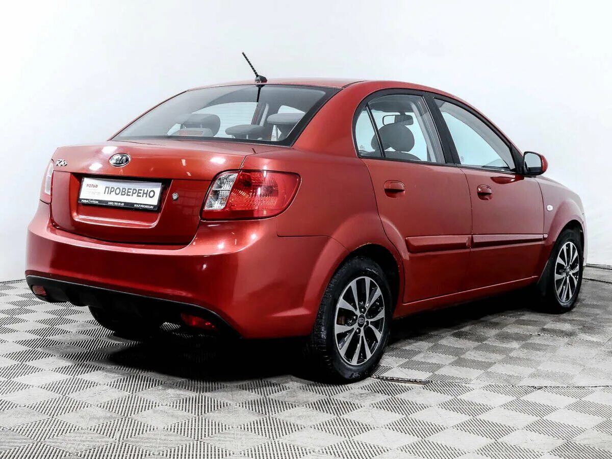 Киа рио 2 фото Купить б/у Kia Rio II Рестайлинг 1.4 AT (95 л.с.) бензин автомат в Москве: красн