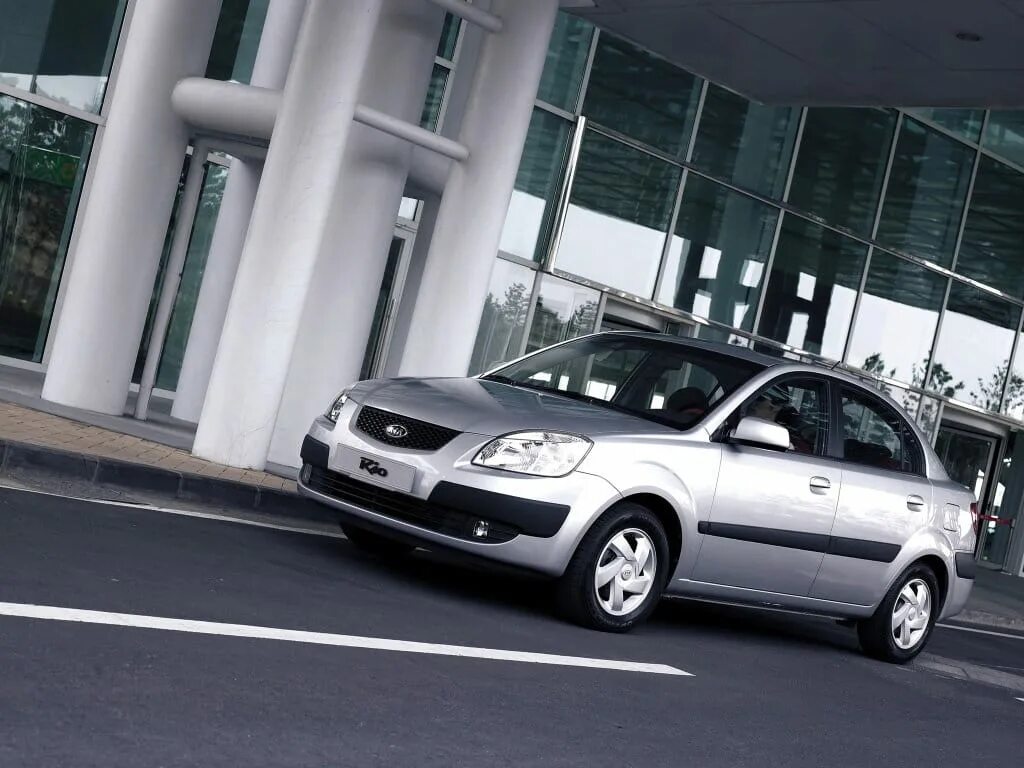 Киа рио 2 фото Kia Rio 2005-2011