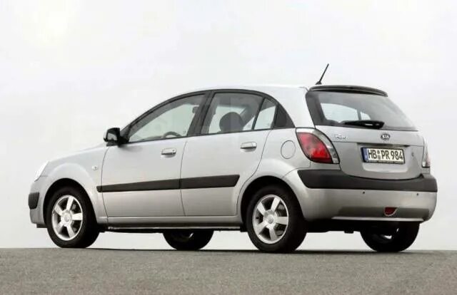 Киа рио 2 хэтчбек фото Купить Арка правая Kia Rio 2005-2011 hatcback 5 door в Москве по цене: 2 000 ₽ -