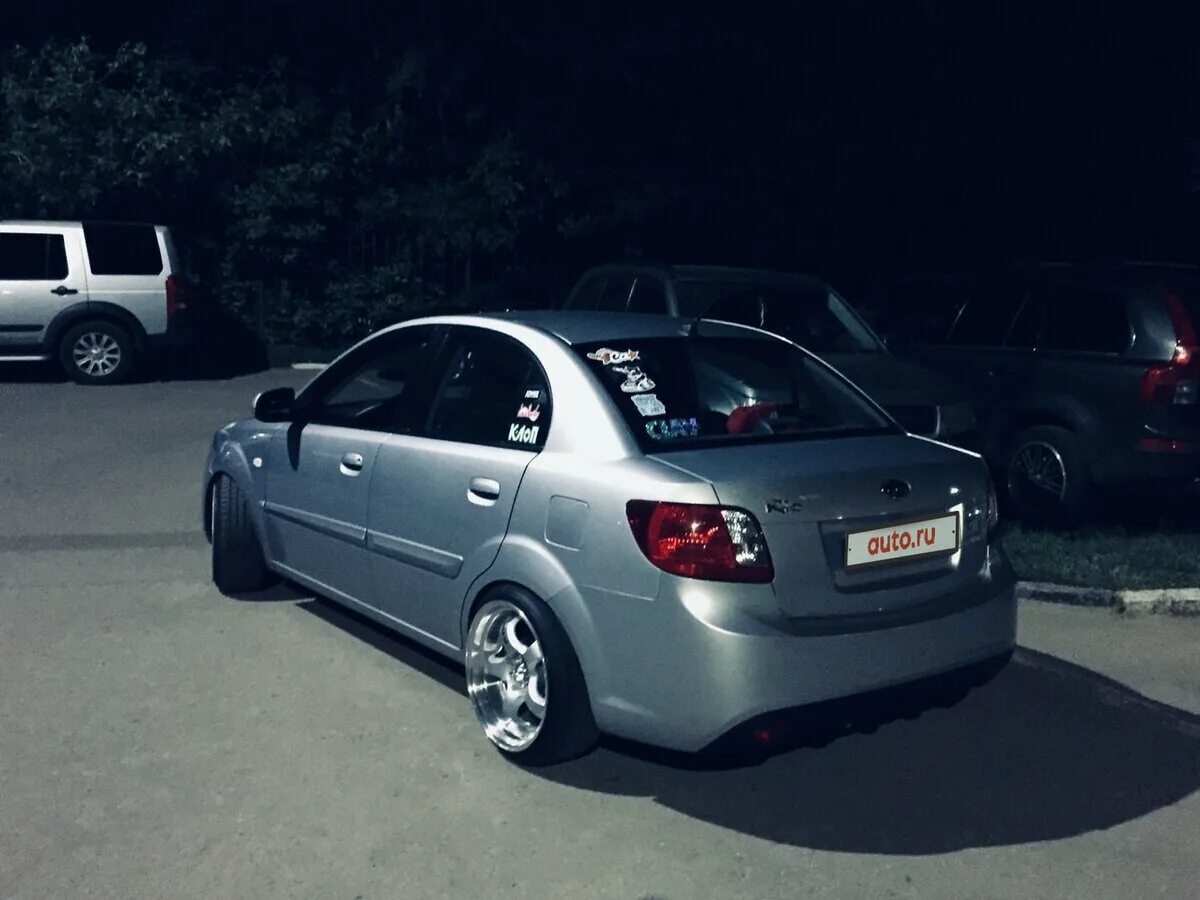 Киа рио 2 рестайлинг седан тюнинг Купить б/у Kia Rio II Рестайлинг 1.4 MT (95 л.с.) бензин механика в Подольске: с