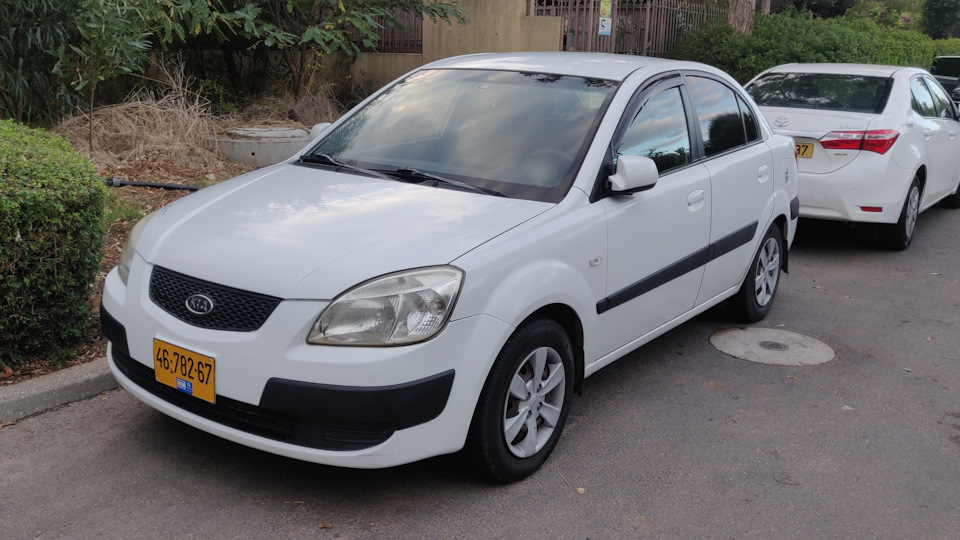 Киа рио 2008 фото KIA Rio (2G) 1.4 бензиновый 2008 Надёжный Друг . на DRIVE2