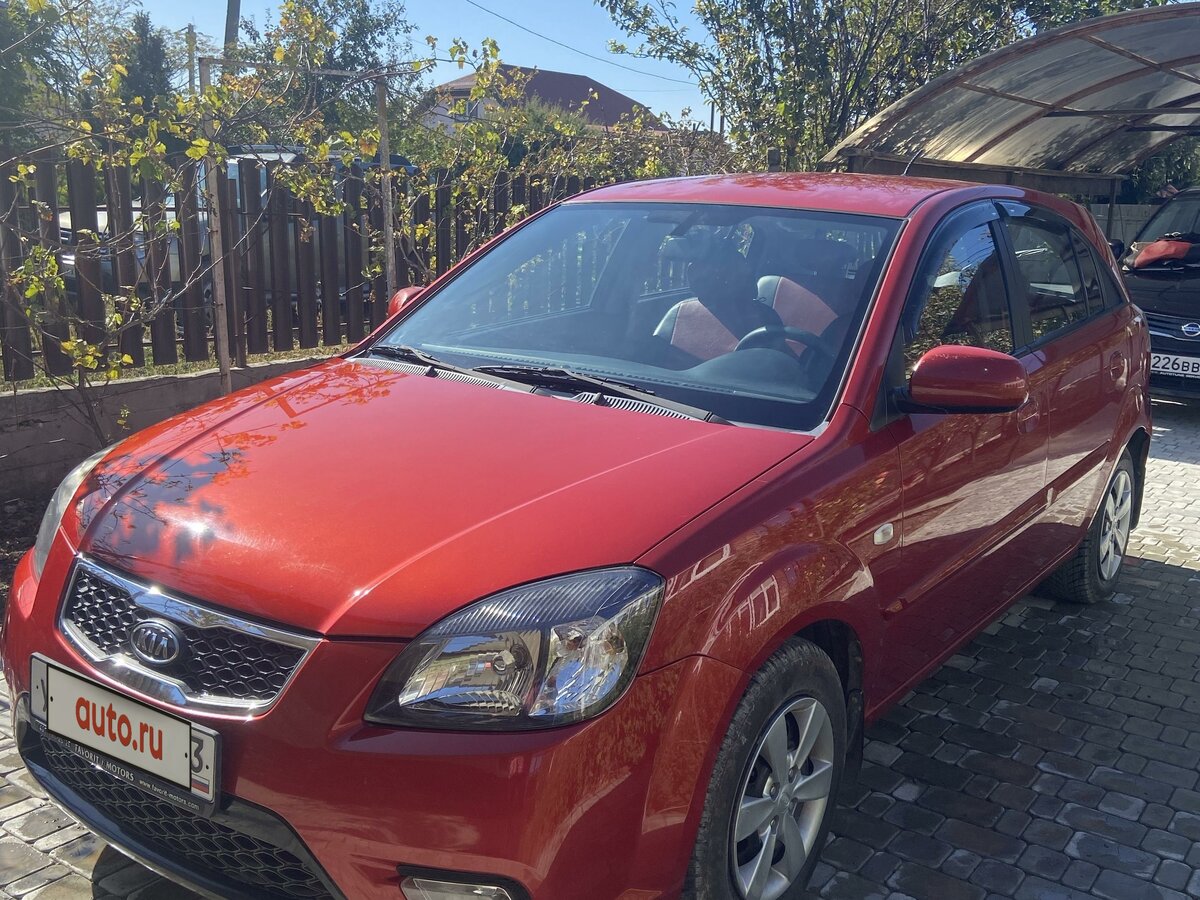 Киа рио 2011 фото Купить б/у Kia Rio II Рестайлинг 1.4 AT (95 л.с.) бензин автомат в Гостагаевской