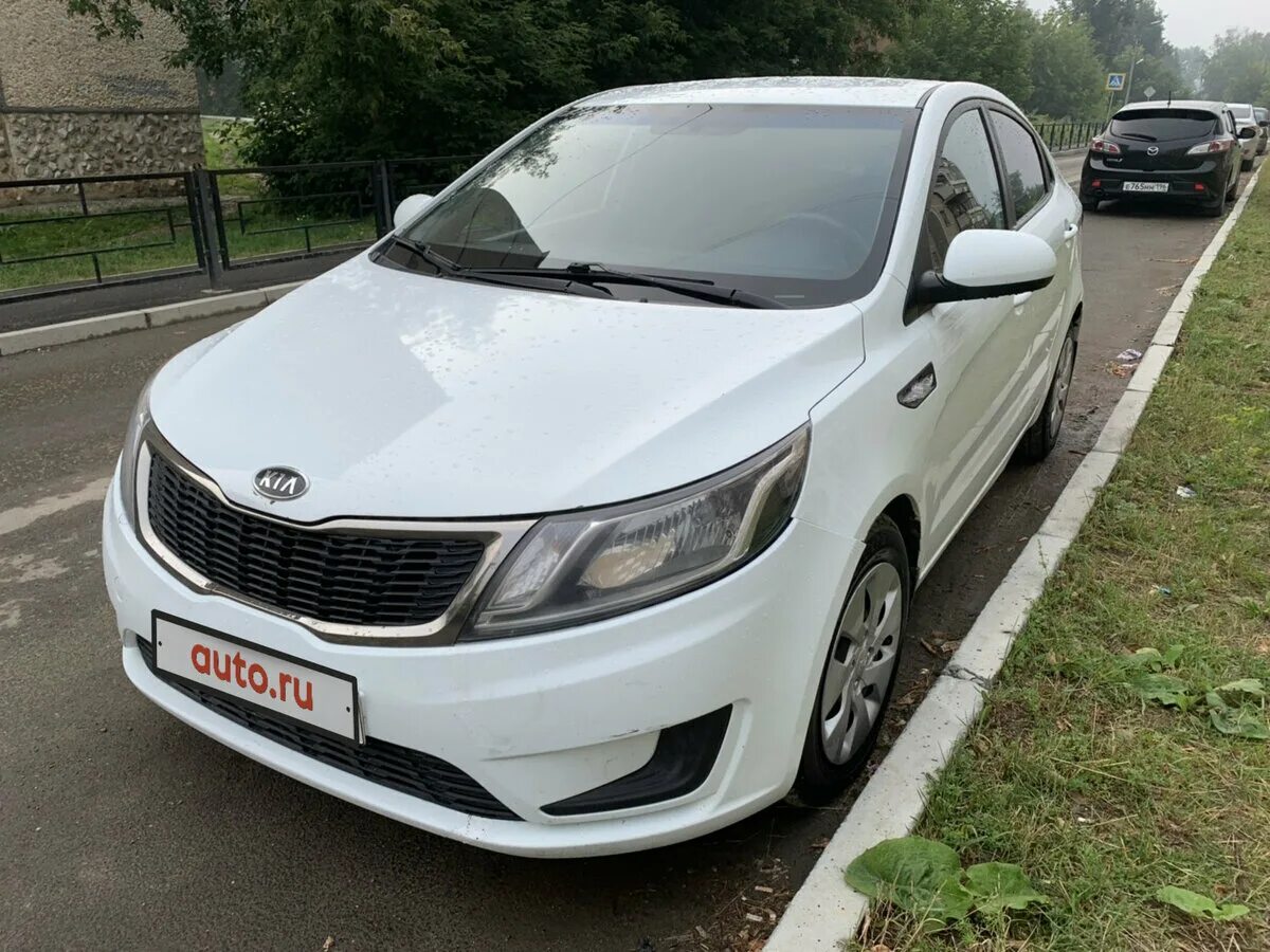 Киа рио 2011 фото Купить б/у Kia Rio III 1.4 MT (107 л.с.) бензин механика в Берёзовском: белый Ки