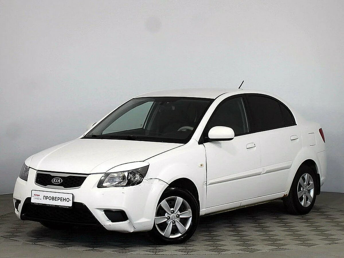 Киа рио 2011 фото Купить б/у Kia Rio II Рестайлинг 1.4 MT (95 л.с.) бензин механика в Москве: белы
