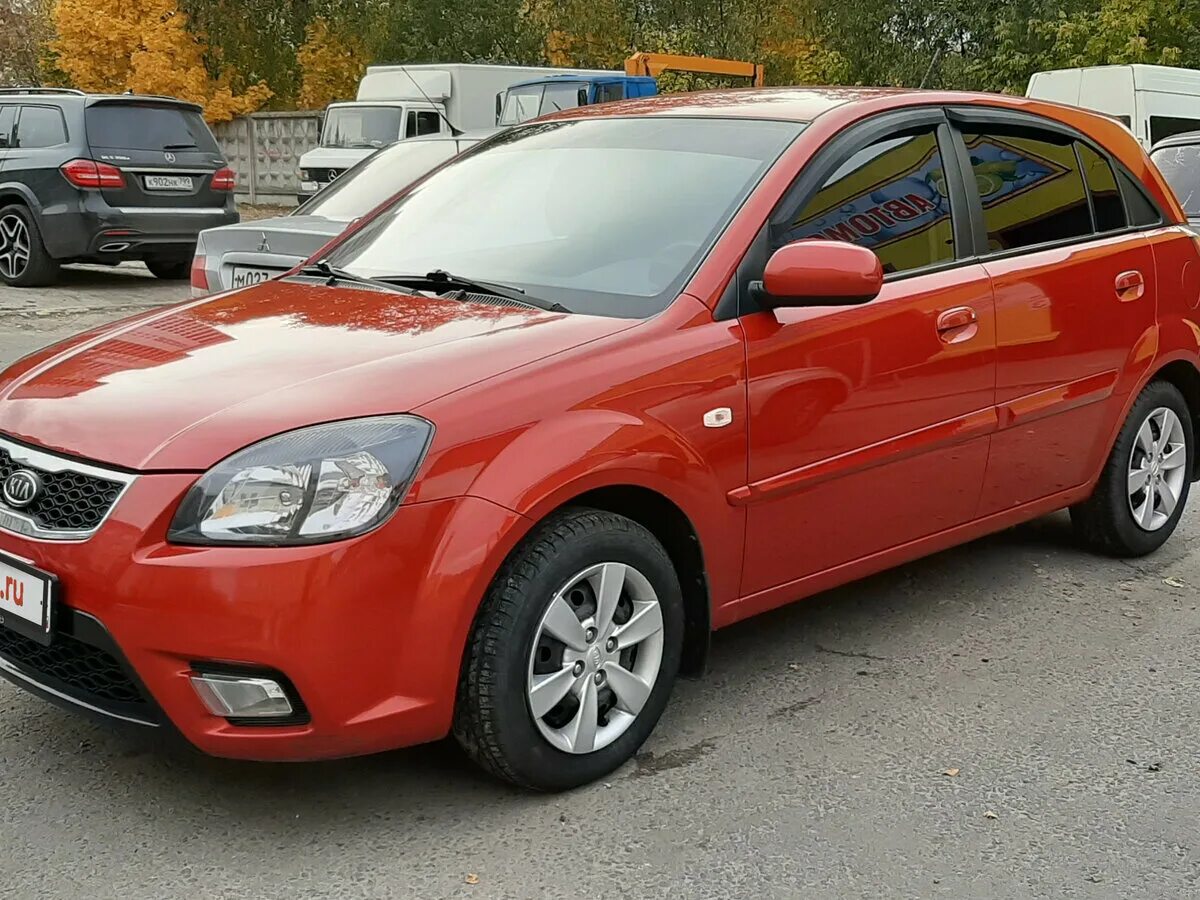 Киа рио 2011 фото Купить б/у Kia Rio II Рестайлинг 1.4 AT (95 л.с.) бензин автомат в Брянске: пурп