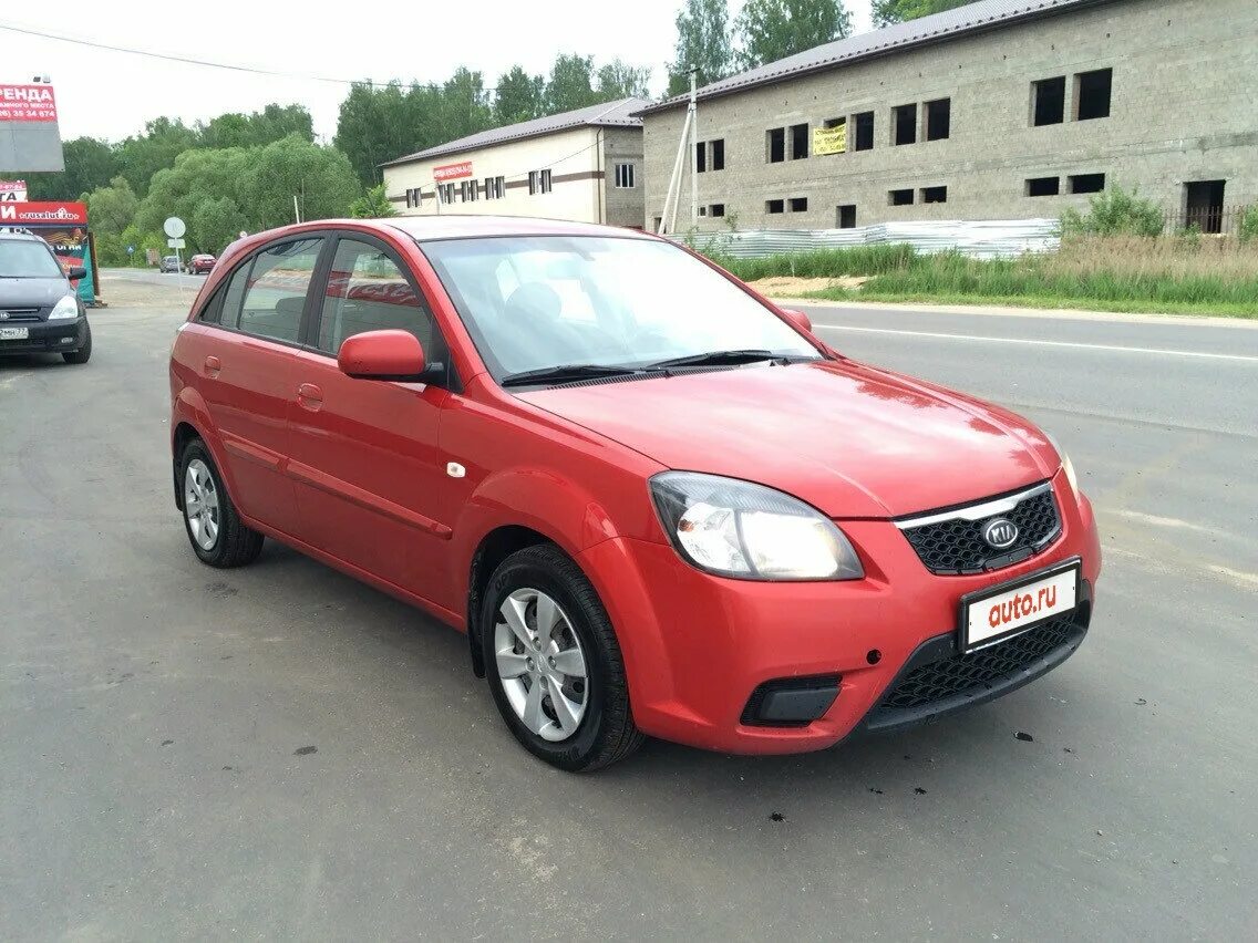 Киа рио 2011 фото Купить б/у Kia Rio II Рестайлинг 1.4 MT (97 л.с.) бензин механика в Москве: крас