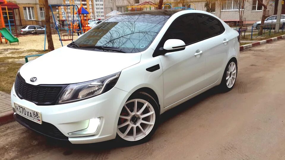 Киа рио 2011 тюнинг KIA Rio (3G) 1.6 бензиновый 2015 ☯ 370 ☯ R17 на DRIVE2