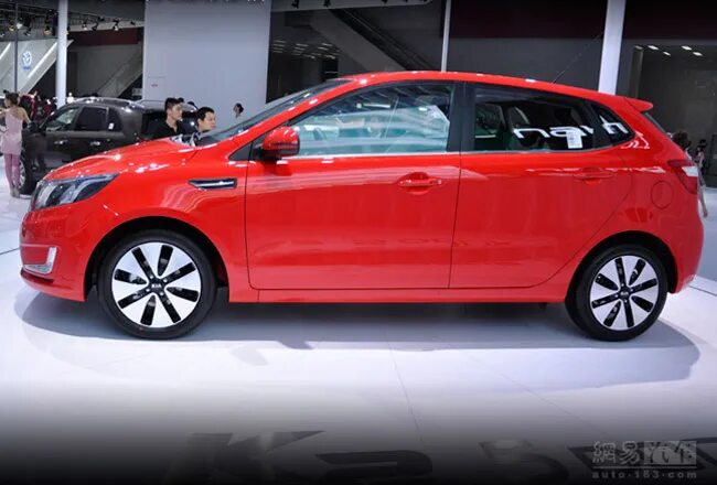 Киа рио 2012 года фото хэтчбек Новый Kia Rio 2012 хэтчбек