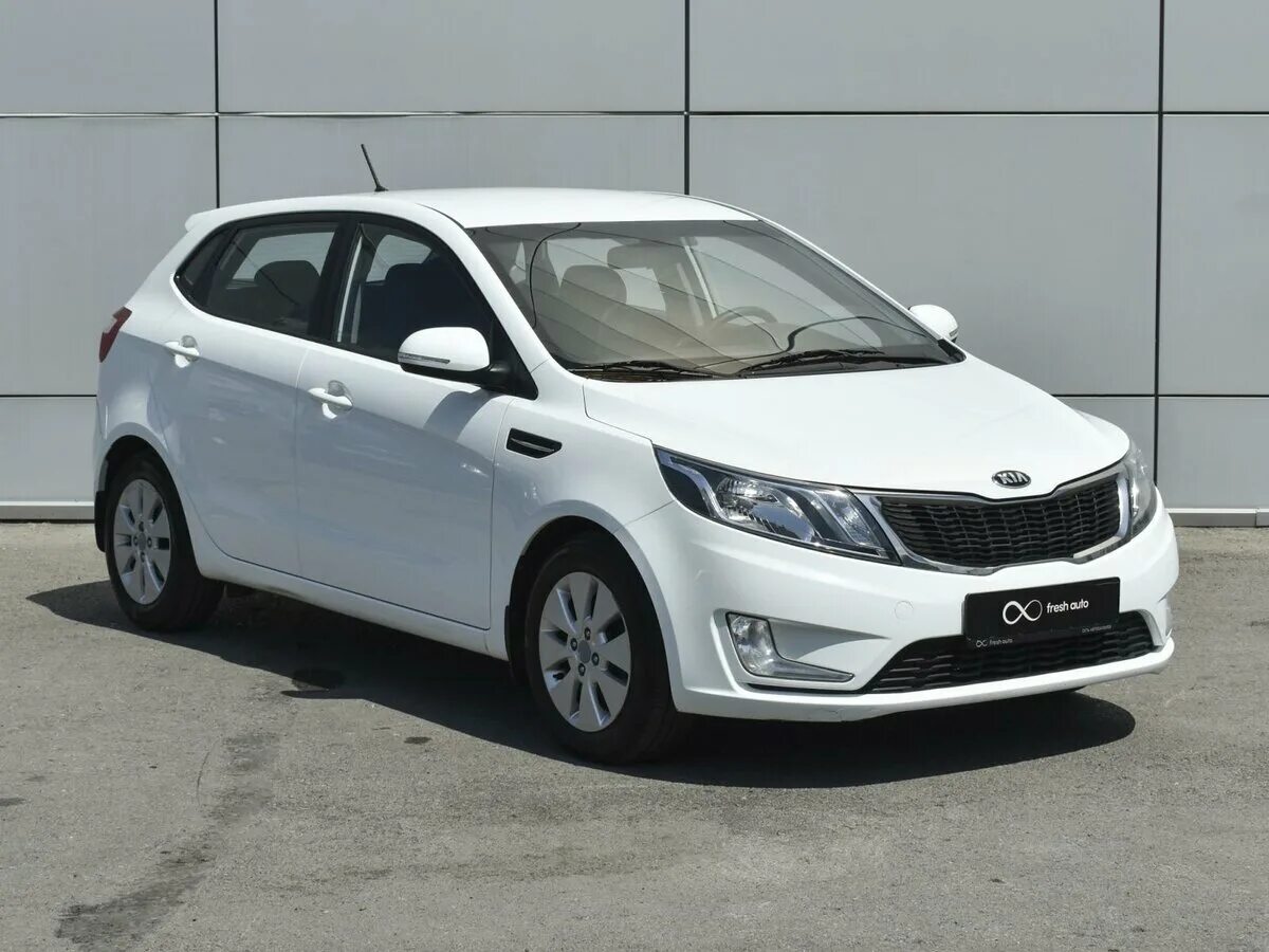 Киа рио 2014 фото Купить б/у Kia Rio III 5-speed 1.6 MT (123 л.с.) бензин механика в Ростове-на-До