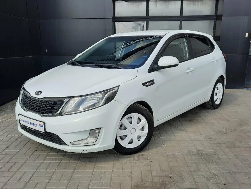 Киа рио 2014 фото Купить б/у Kia Rio III 1.4 MT (107 л.с.) бензин механика в Екатеринбурге: белый 