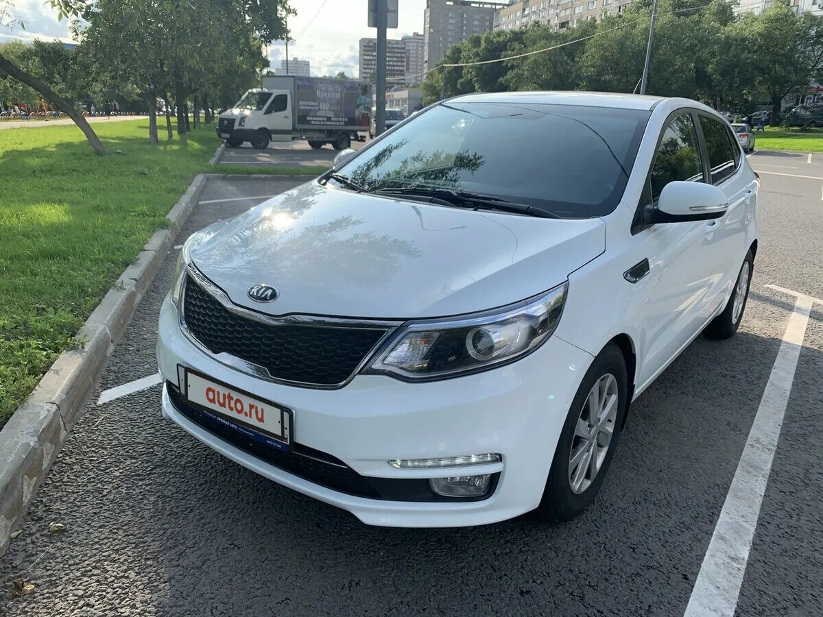 Киа рио 2016 фото Купить б/у Kia Rio III Рестайлинг 1.6 AT (123 л.с.) бензин автомат в Москве: бел