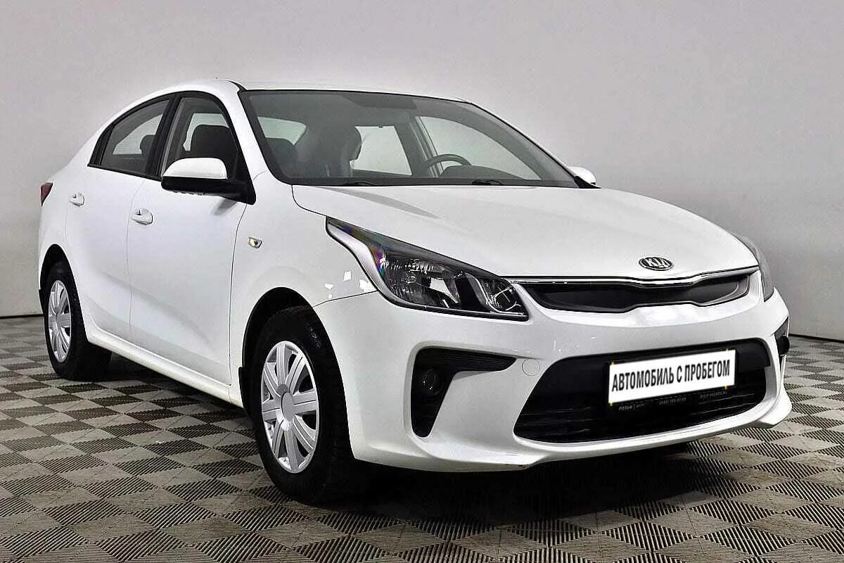 Киа рио 2018 год фото Kia Rio 2018 675 000 руб. с пробегом - комплектации, характеристики, фото в авто