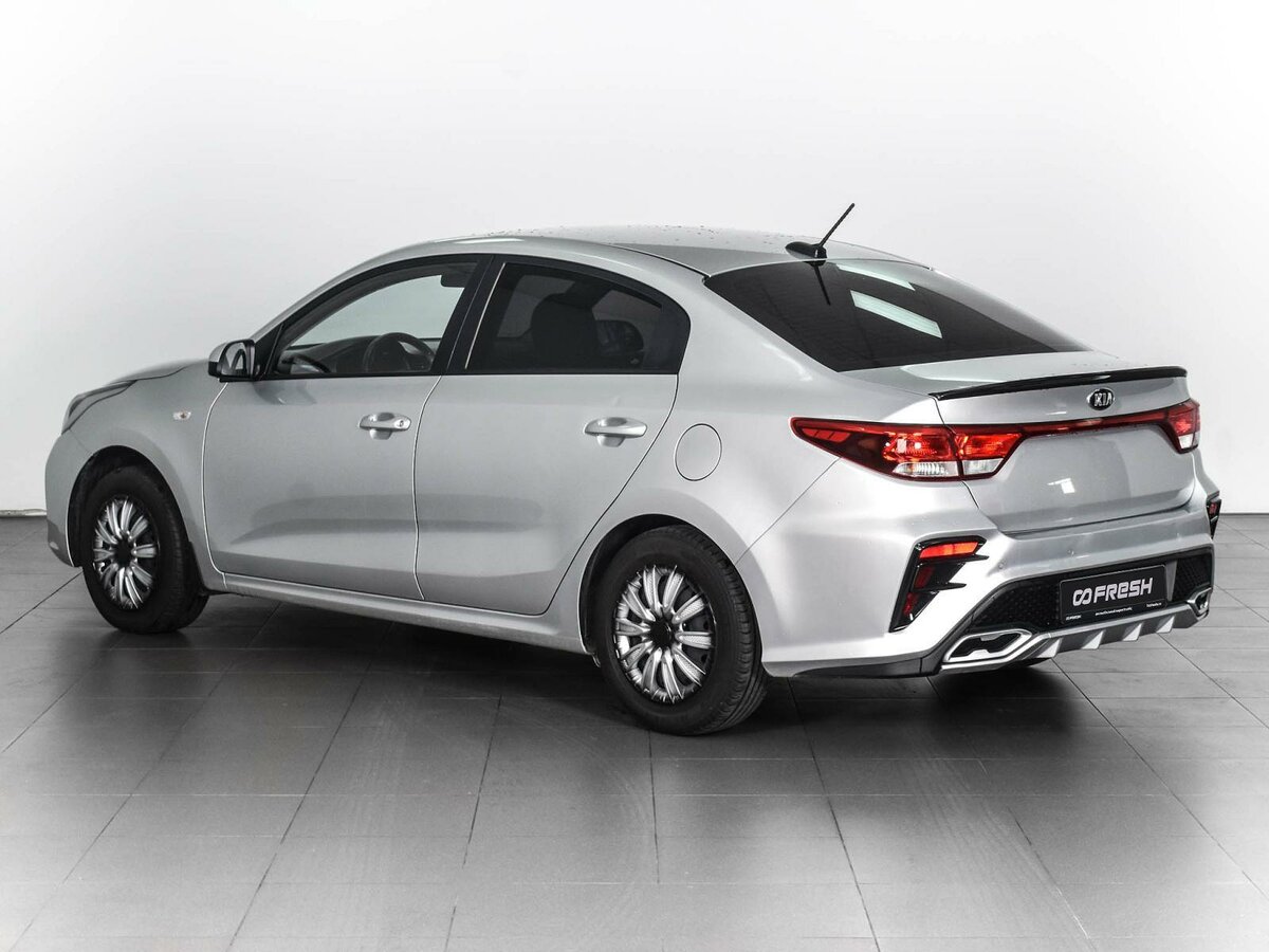 Киа рио 2019г фото Купить б/у Kia Rio IV 1.6 MT (123 л.с.) бензин механика в Ставрополе: серебристы