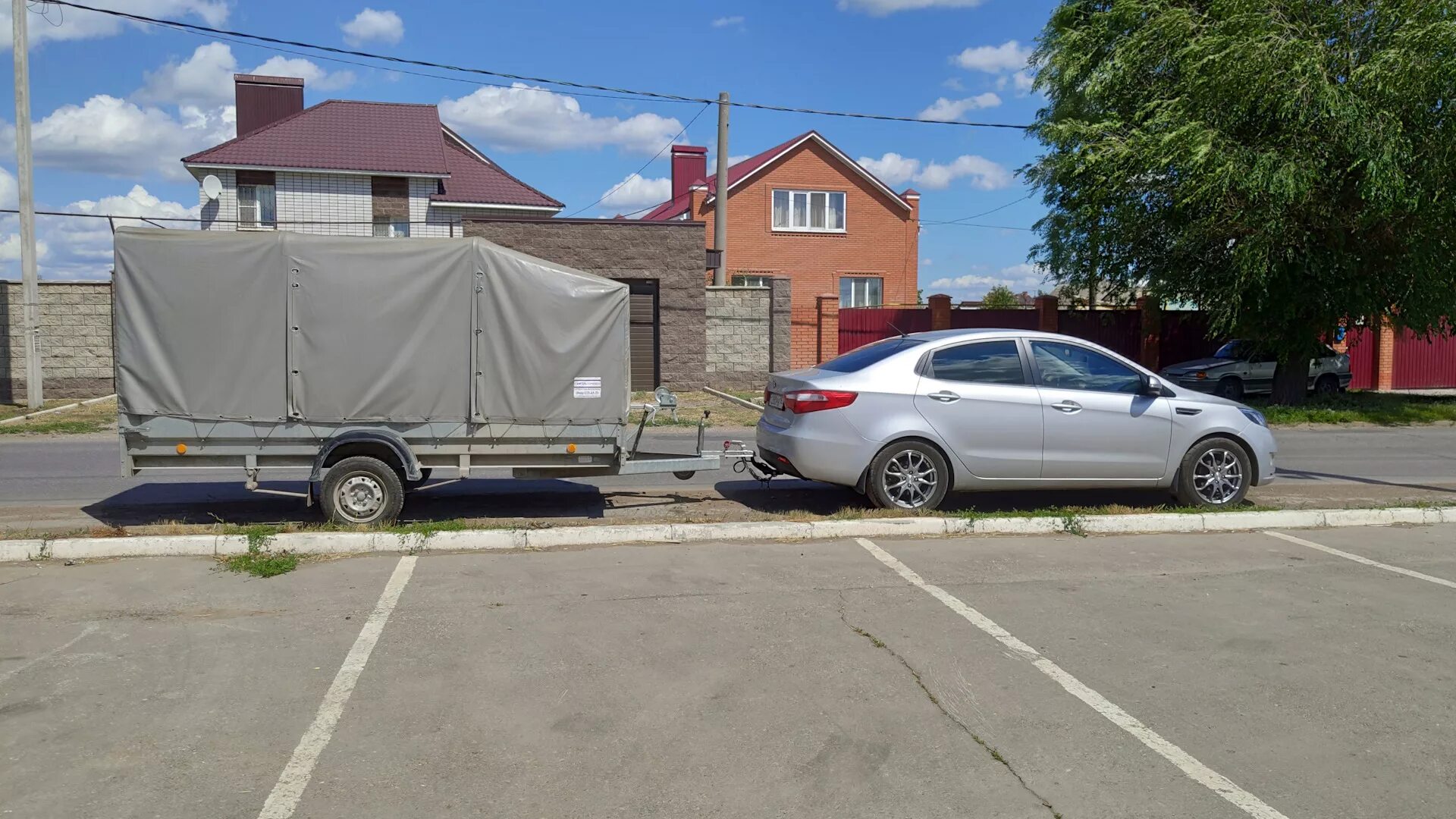 Киа рио 3 с прицепом фото Мой прицеп - KIA Rio (3G), 1,6 л, 2013 года аксессуары DRIVE2
