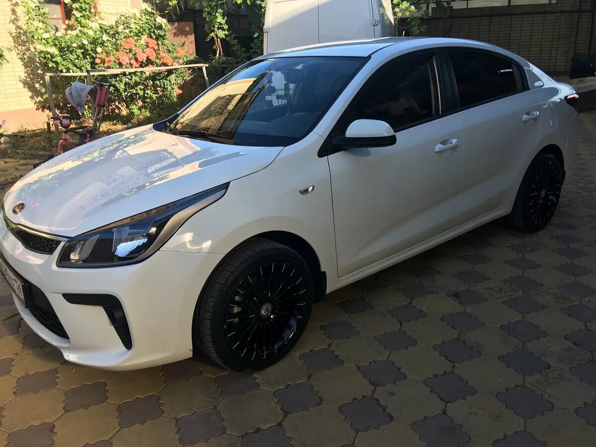 Киа рио 4 поколение тюнинг Купить б/у Kia Rio IV 1.6 AT (123 л.с.) бензин автомат в Ставрополе: белый Киа Р