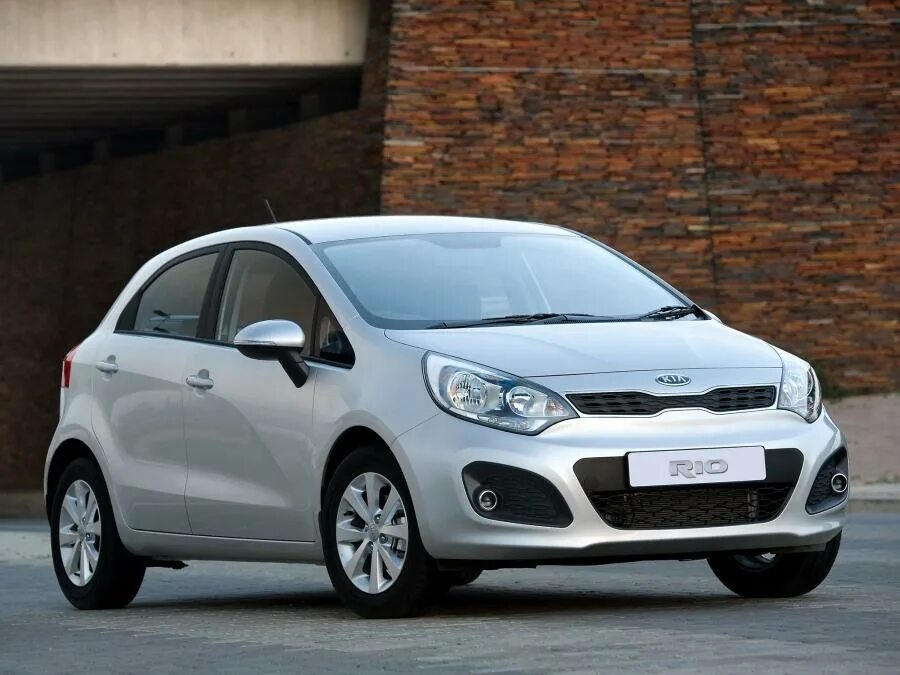 Киа рио 5 фото Kia Rio 5-Door 2011 года выпуска для рынка Южной Африки. Фото 15. VERcity