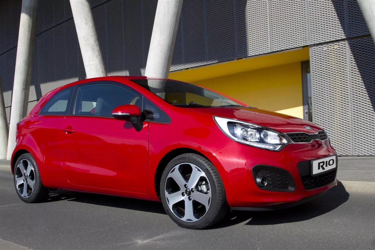 Киа рио 5 фото 2012 Kia Rio 3-Door Image. Photo 10 of 14