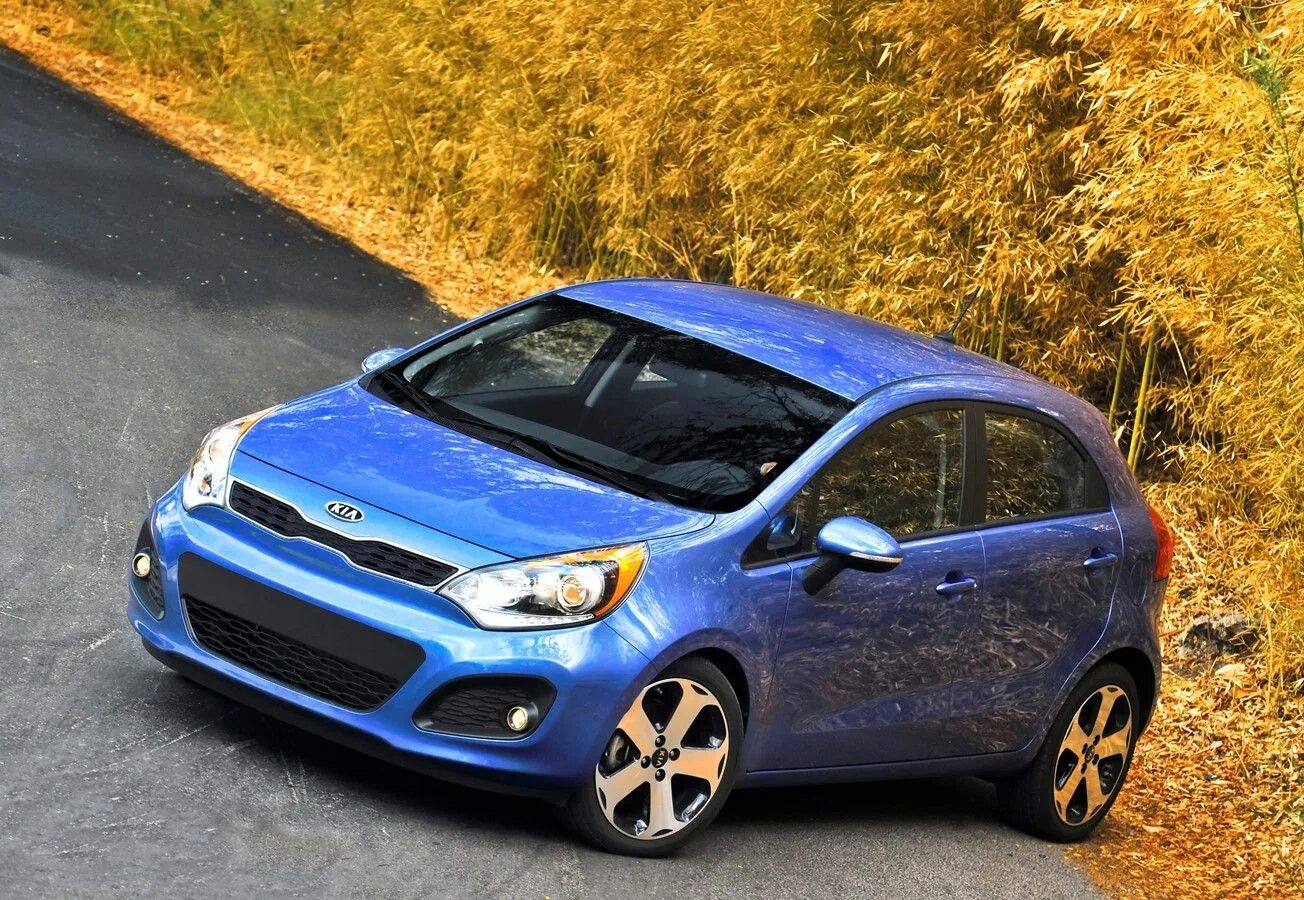Киа рио 5 фото Kia Rio 2011 year of release, 3 generation, hatchback 5-door - Trim versions and
