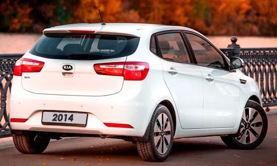 Киа рио хэтчбек фото сзади Хэтчбек KIA Rio (2012-2017) цена и характеристики, фотографии и обзор