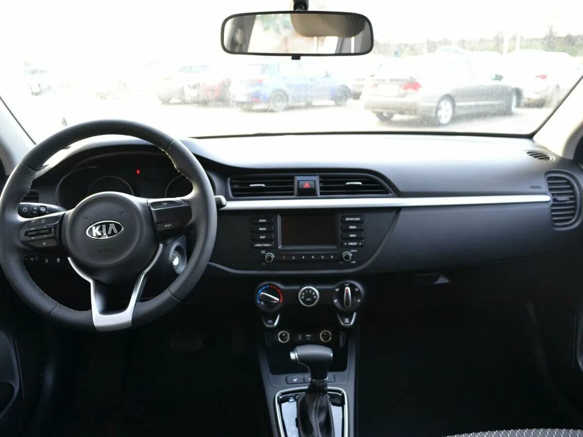 Киа рио комфорт фото Купить новый Kia Rio IV X-Line 1.6 AT (123 л.с.) бензин автомат в Краснодаре: бе