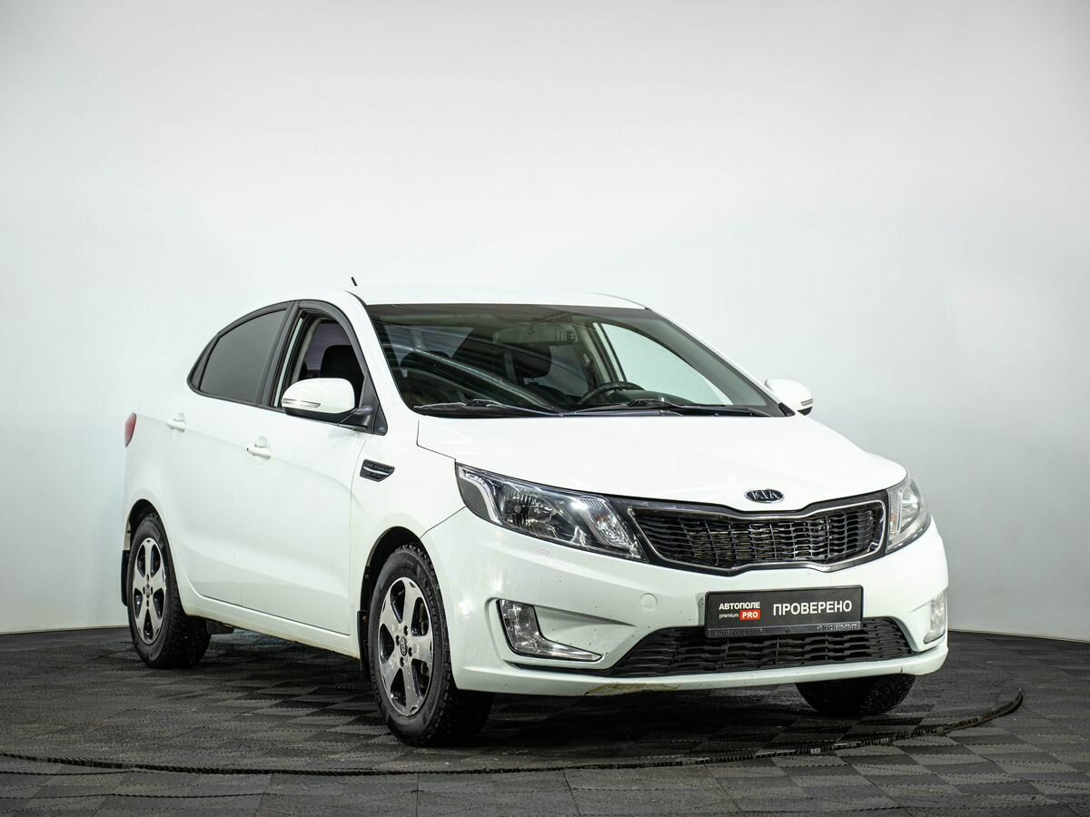 Киа рио модели фото Купить б/у Kia Rio III 4-speed 1.6 AT (123 л.с.) бензин автомат в Санкт-Петербур